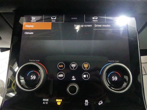 Used 2018 Land Rover Range Rover Velar S image 42