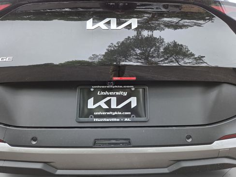 New 2026 Kia Sportage LX FWD image 10