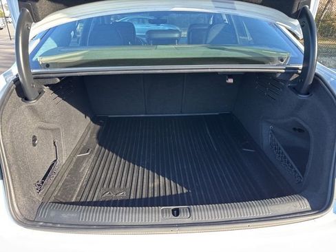 Used 2019 Audi A4 2.0T Premium w/ Convenience Package image 11