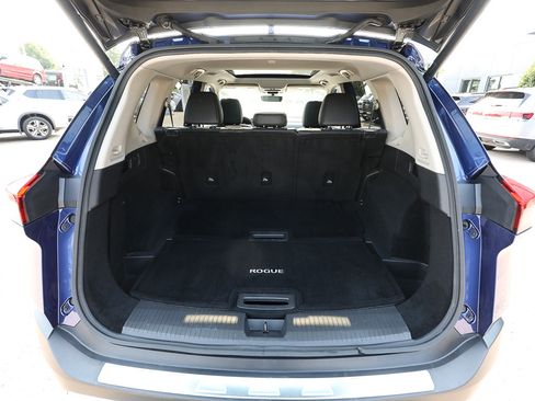 Used 2023 Nissan Rogue Platinum w/ Platinum Premium Package AWD/4WD image 7
