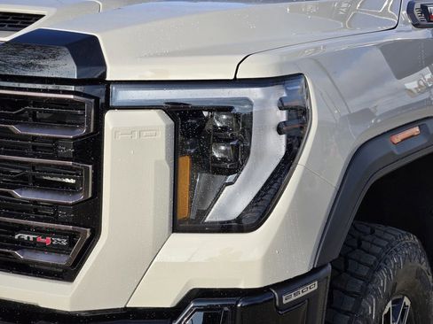 New 2026 GMC Sierra 2500 AT4X image 6