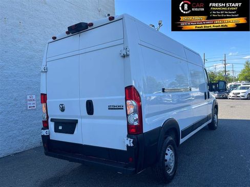 Used 2023 RAM ProMaster 2500 FWD image 6