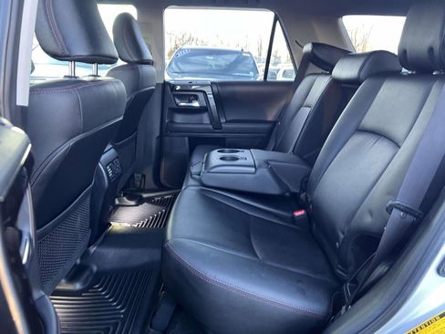 Used 2021 Toyota 4Runner TRD Off-Road Premium w/ Moonroof Package image 15