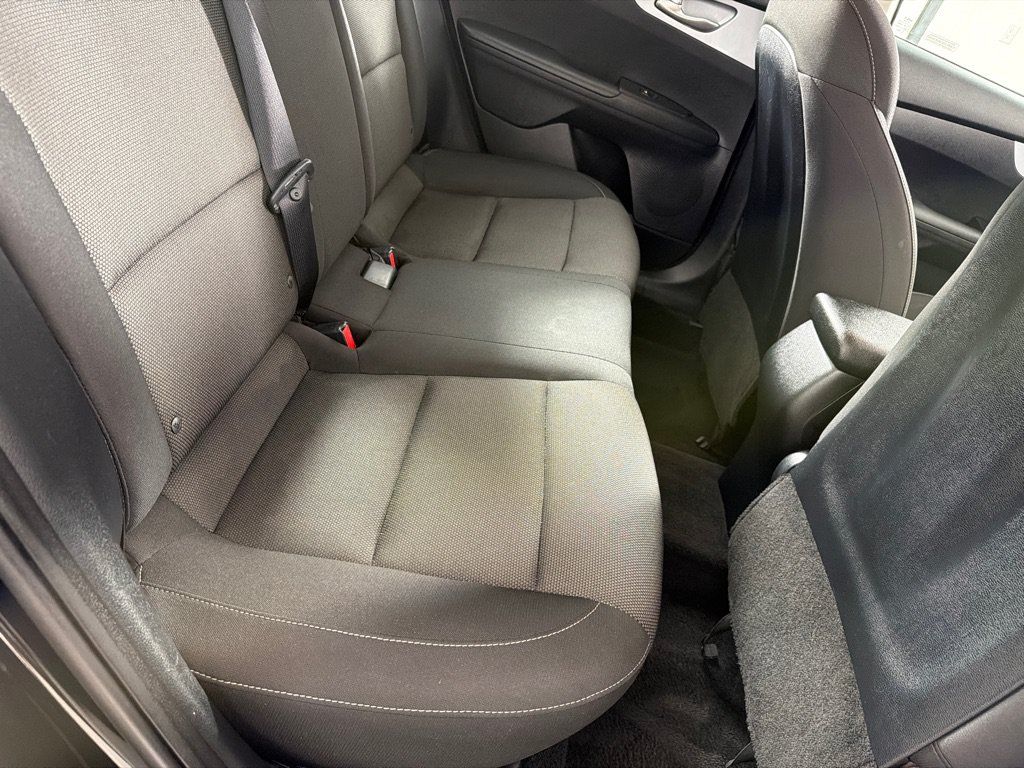 Used 2024 Kia Forte LXS FWD image 19