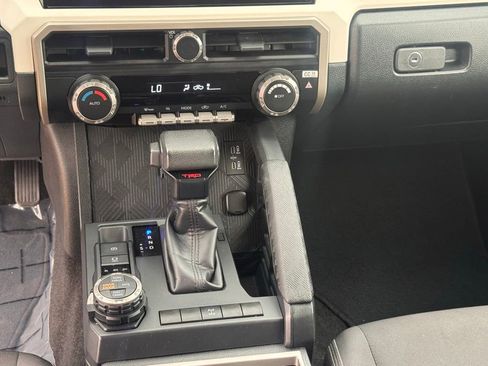 Used 2024 Toyota Tacoma TRD Off-Road AWD/4WD image 30