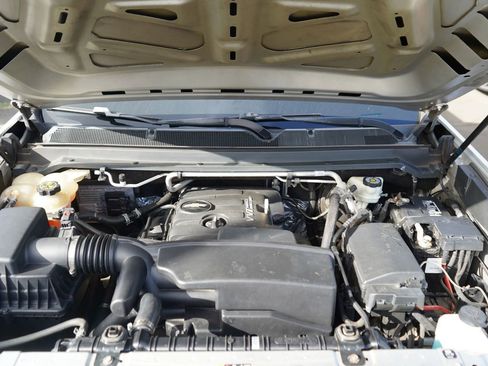Used 2015 Chevrolet Colorado W/T w/ WT Convenience Package RWD image 18