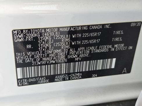Used 2021 Toyota RAV4 XLE w/ Convenience Package FWD image 35