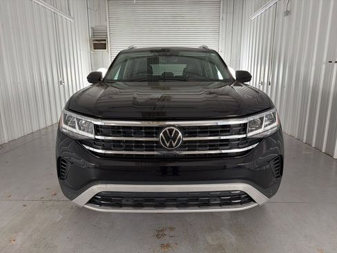 Used 2023 Volkswagen Atlas SEL image 2