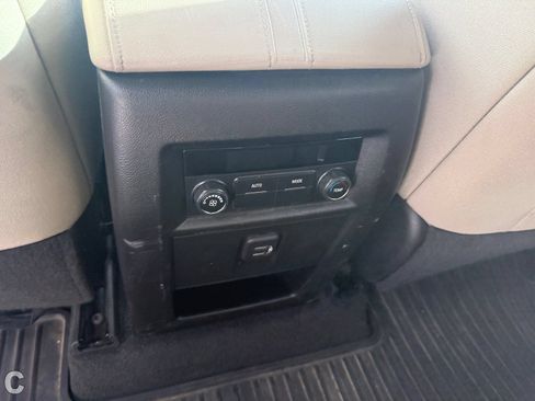 Certified 2023 Chevrolet Traverse LS FWD image 15