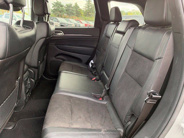 Used 2021 Jeep Grand Cherokee Laredo X AWD/4WD image 19