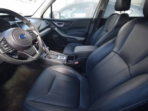 Used 2024 Subaru Forester Limited image 4