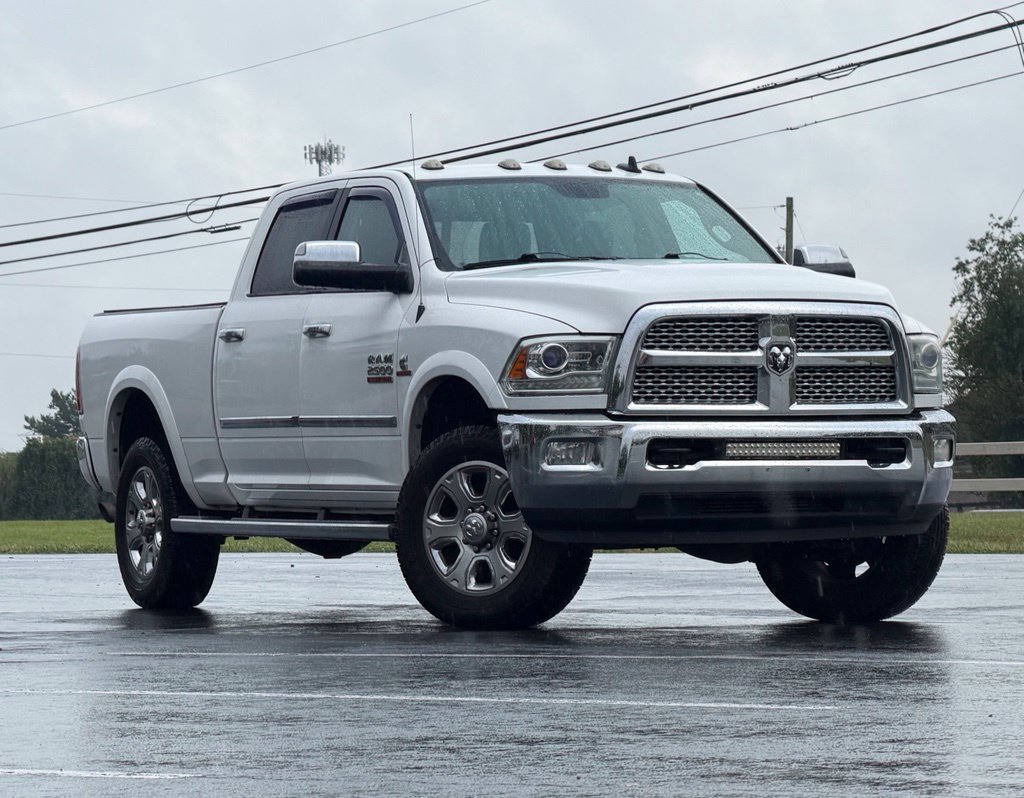 Used 2015 RAM 2500 Laramie AWD/4WD image 1