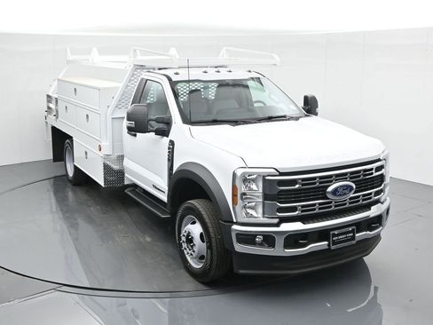 New 2025 Ford F450 XL w/ XL Chrome Package image 42