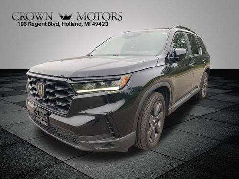 Used 2023 Honda Pilot Sport image 7