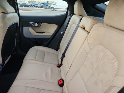 Used 2022 Polestar Polestar 2 Long Range Dual Motor w/ Plus Package image 18