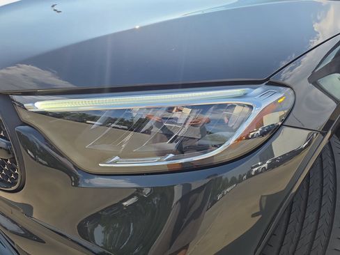 Certified 2026 Mercedes-Benz GLC 300 4MATIC image 30