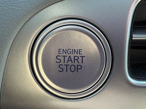 Used 2024 Hyundai Palisade SEL w/ Premium Package image 22