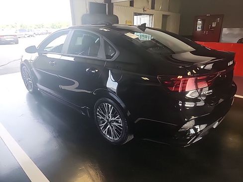 Used 2023 Kia Forte GT-Line FWD image 4