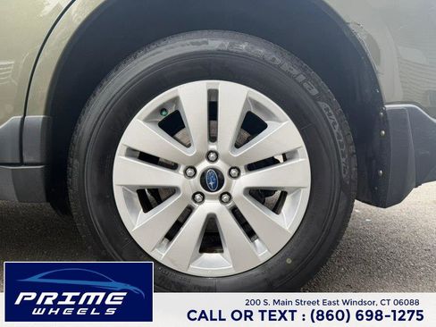 Used 2015 Subaru Outback 2.5i Premium AWD/4WD image 21