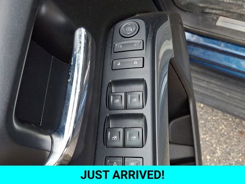 Used 2017 Chevrolet Silverado 1500 LT w/ All Star Edition AWD/4WD image 24