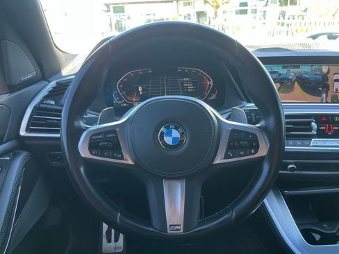 Used 2023 BMW X5 sDrive40i w/ M Sport Package image 16