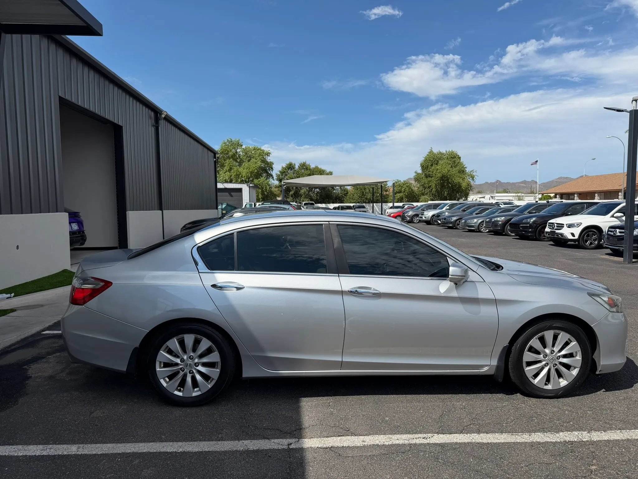 Used 2014 Honda Accord EX-L image 12