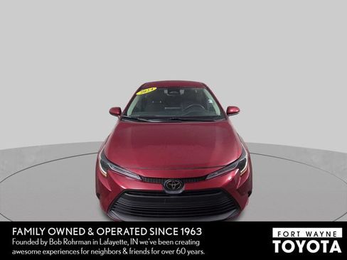Used 2024 Toyota Corolla LE FWD image 3