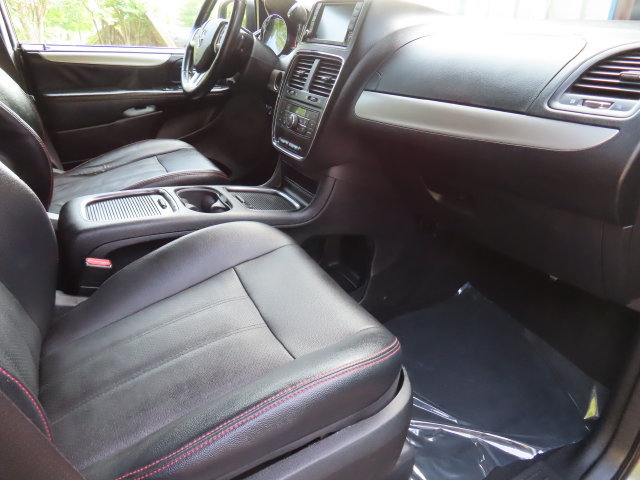 Used 2019 Dodge Grand Caravan GT FWD image 33