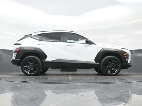 Certified 2026 Hyundai Kona SEL Sport AWD/4WD image 31