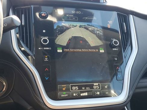 Certified 2025 Subaru Outback Limited image 29