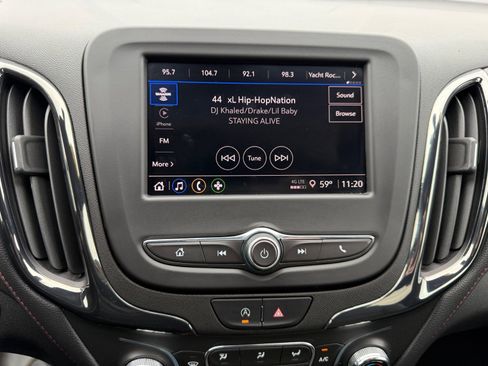 Used 2023 Chevrolet Equinox RS image 18