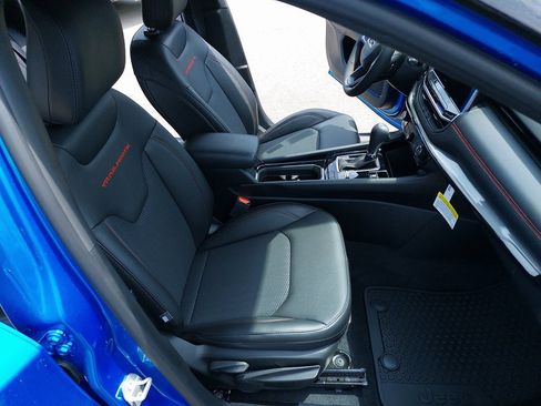 Used 2023 Jeep Compass Trailhawk w/ Trailer Tow Group image 12