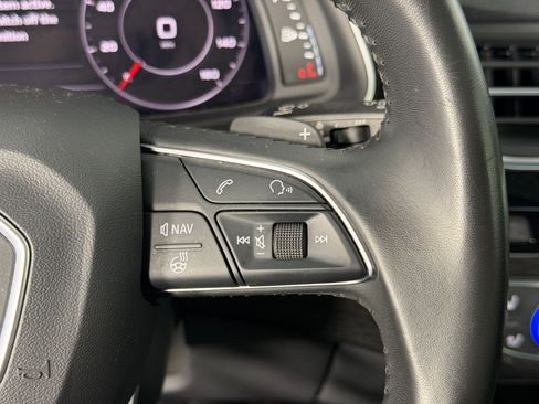 Used 2019 Audi Q7 3.0T Prestige w/ Prestige Package AWD/4WD image 28