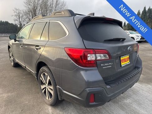 Used 2018 Subaru Outback 3.6R Limited image 5