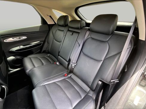 Used 2025 Genesis GV70 2.5T AWD/4WD image 21
