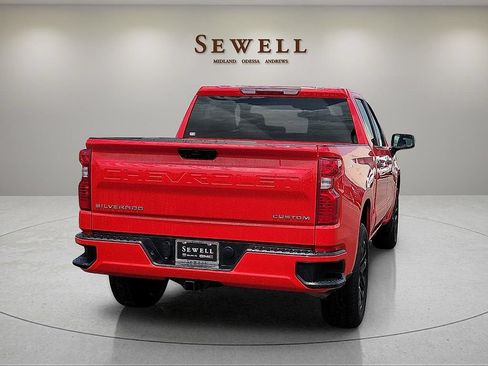 Used 2025 Chevrolet Silverado 1500 Custom RWD image 5