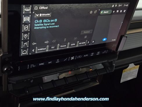 Used 2024 GMC Hummer EV 2X w/ Extreme Off-Road Package image 28