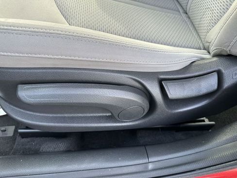 Used 2019 Hyundai Sonata SE FWD image 16