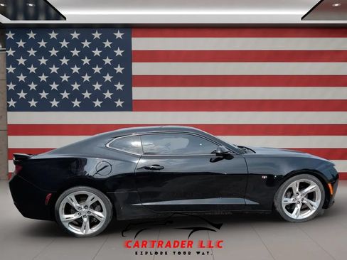 Used 2016 Chevrolet Camaro SS RWD image 27