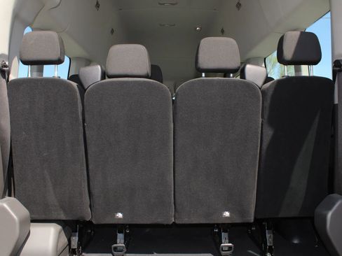 Used 2022 Ford Transit 350 XLT image 12