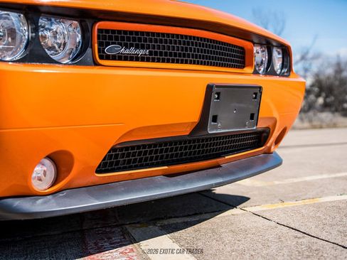 Used 2014 Dodge Challenger R/T RWD image 48
