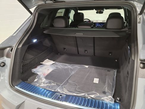 New 2026 Porsche Cayenne S image 31