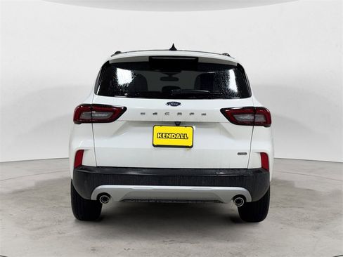 New 2025 Ford Escape Base image 4