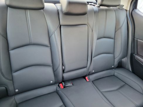 Used 2018 MAZDA MAZDA3 Touring FWD image 21