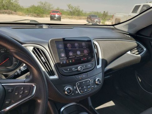 Used 2023 Chevrolet Malibu LT FWD image 24