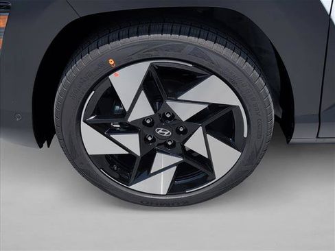 New 2026 Hyundai Kona Limited FWD image 10