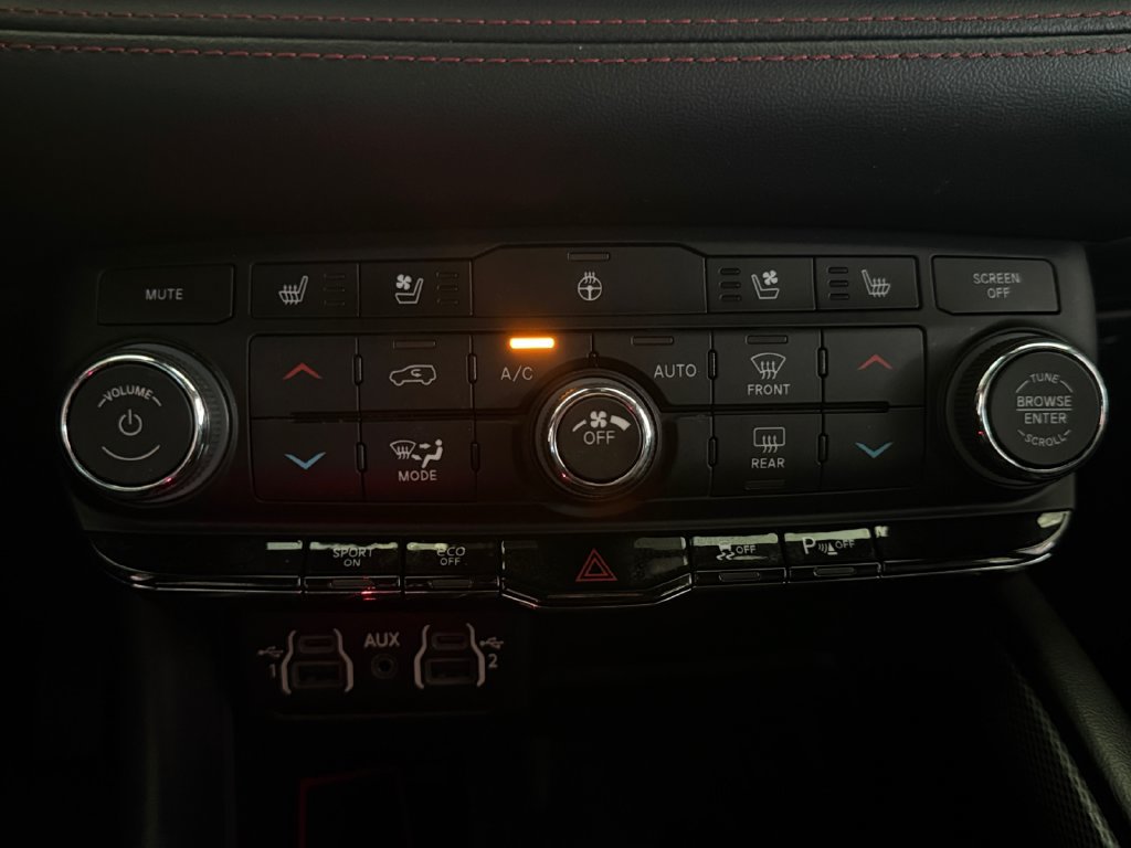 Used 2023 Dodge Durango R/T RWD image 22