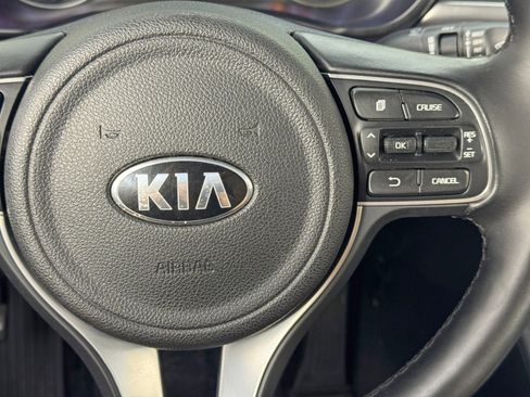 Used 2016 Kia Optima EX image 21