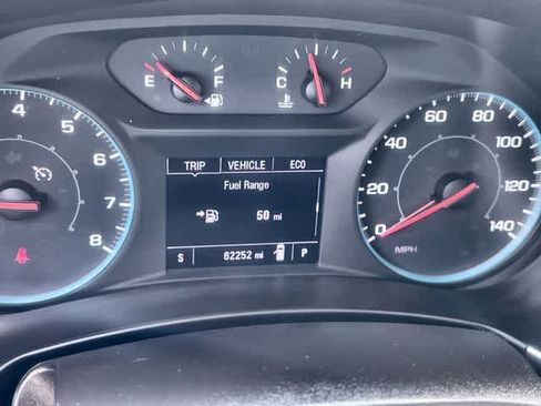 Used 2022 Chevrolet Equinox LS image 19