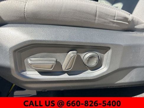 Used 2025 Toyota Tundra SR5 AWD/4WD image 14